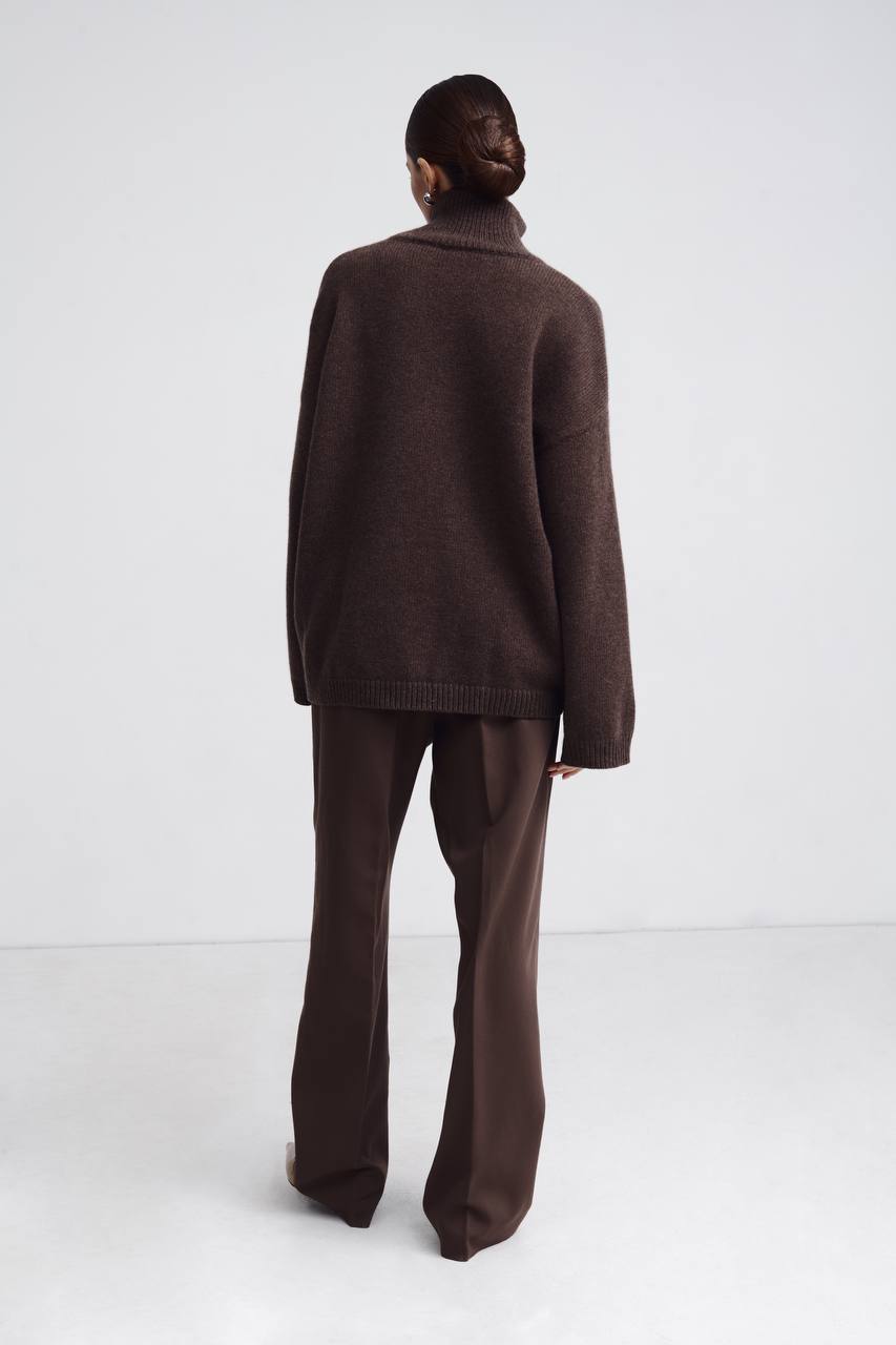 Ivory high neck sweater in merino wool and cashmere