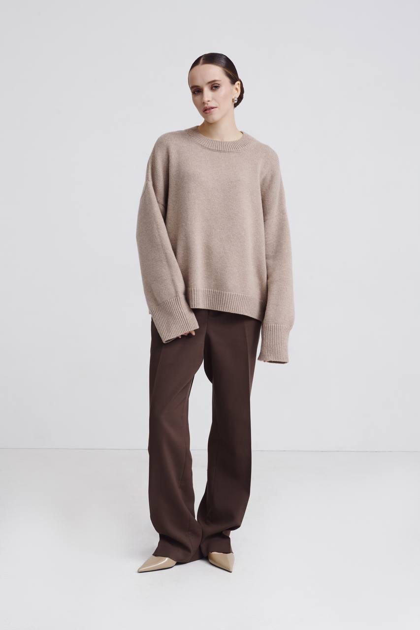 Oversized crew neck sweater in merino wool and cashmere