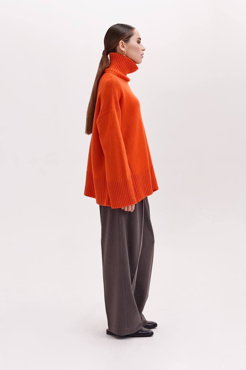 Orange voluminous basic merino wool sweater
