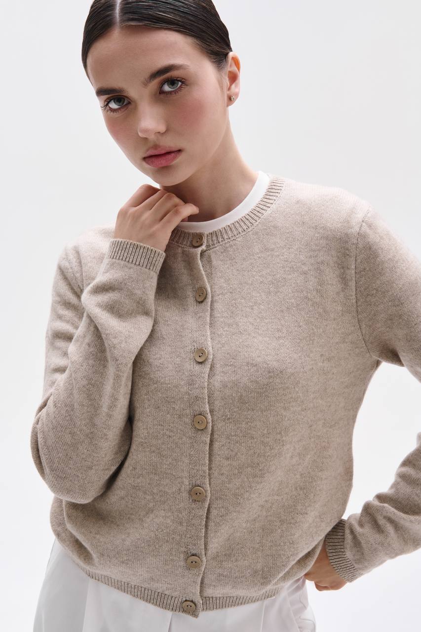 Basic cashmere cardigan
