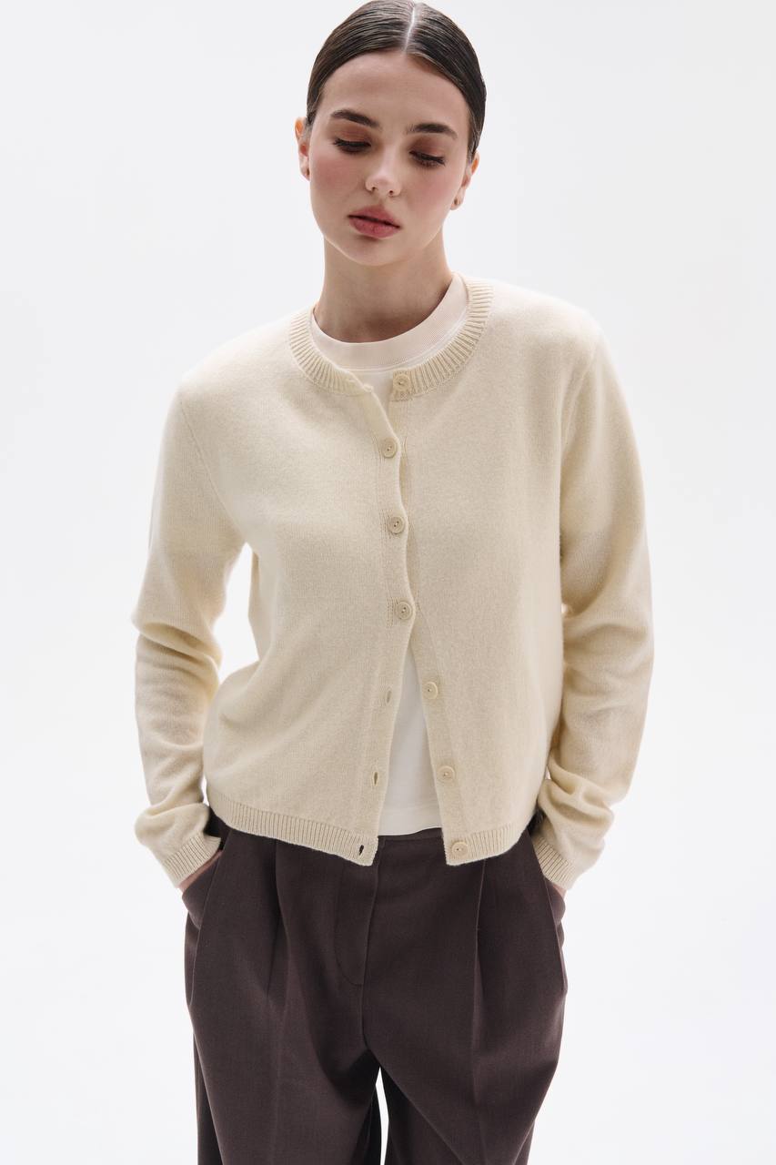 Basic cashmere cardigan