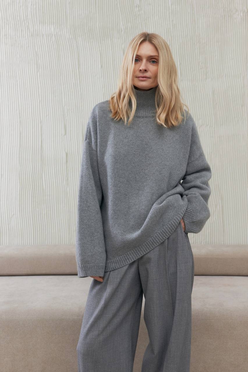 High neck sweater in merino wool and cashmere