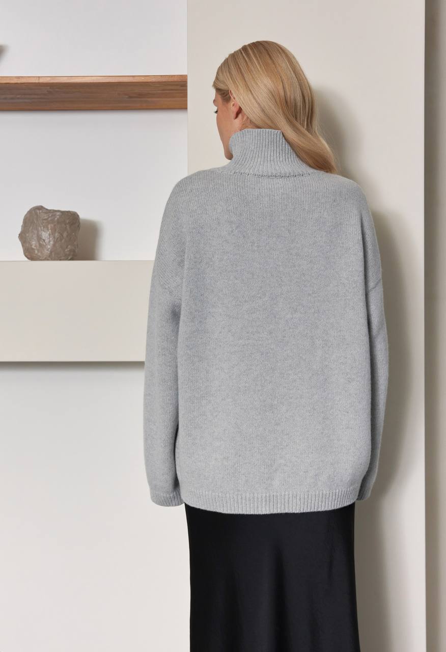 High neck sweater in merino wool and cashmere